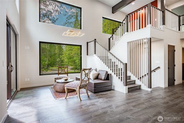 12031 Shuksan Rim Drive, Deming, WA 98244