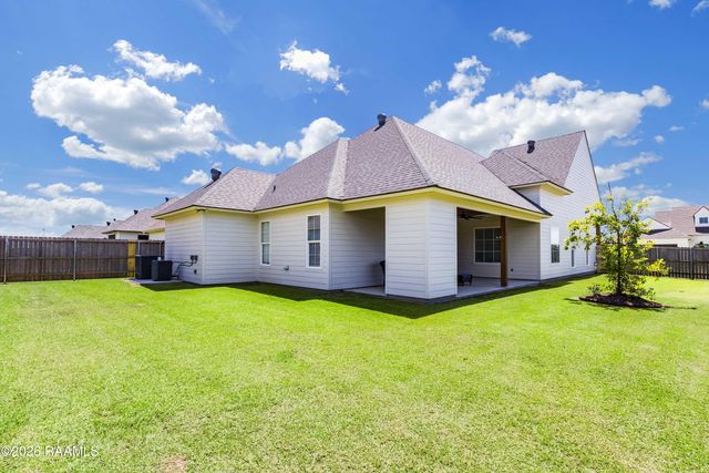 108 Amsterdam Avenue, Youngsville, LA 70592