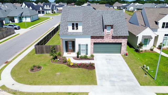 108 Amsterdam Avenue, Youngsville, LA 70592