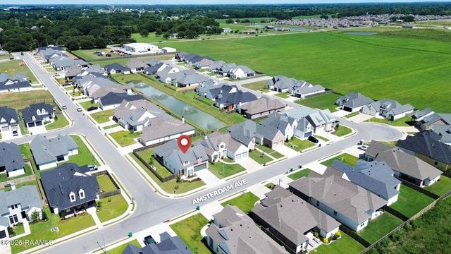 108 Amsterdam Avenue, Youngsville, LA 70592