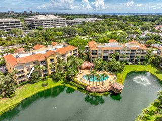 800 Uno Lago Drive 105, Juno Beach, FL 33408