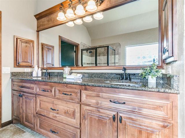 13120 NW 4th Street, Yukon, OK 73099