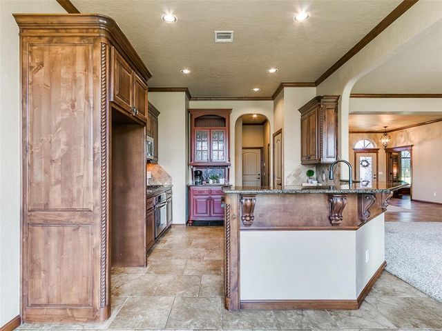 13120 NW 4th Street, Yukon, OK 73099