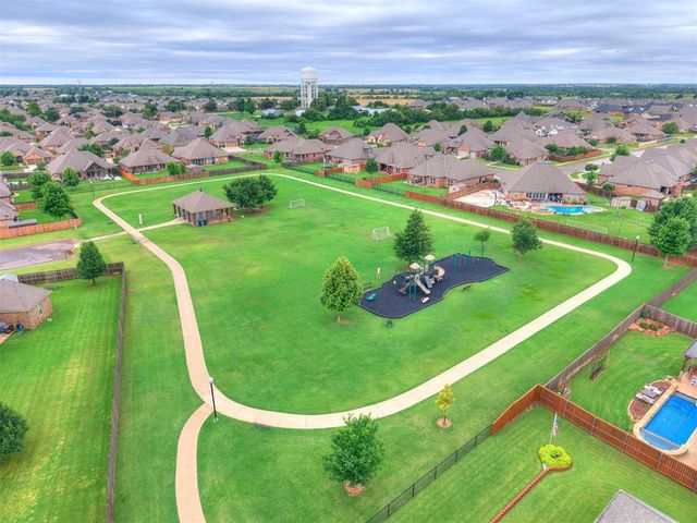 13120 NW 4th Street, Yukon, OK 73099