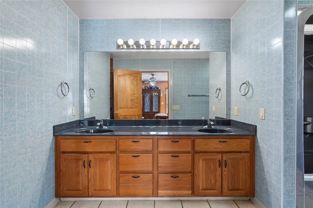 12772 Punkin Hollow Road, Bentonville, AR 72712