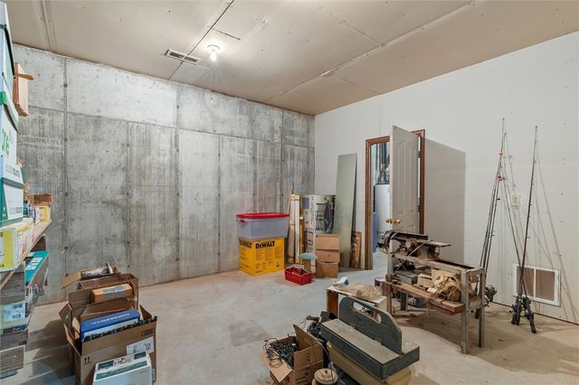 12772 Punkin Hollow Road, Bentonville, AR 72712