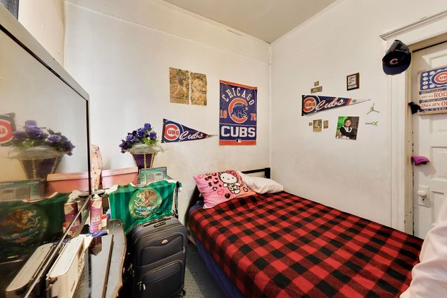 2625 S Central Park Avenue, Chicago, IL 60623