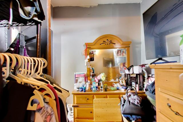 2625 S Central Park Avenue, Chicago, IL 60623