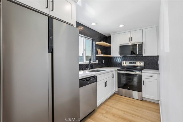 4461 Farquhar Avenue A, Los Alamitos, CA 90720