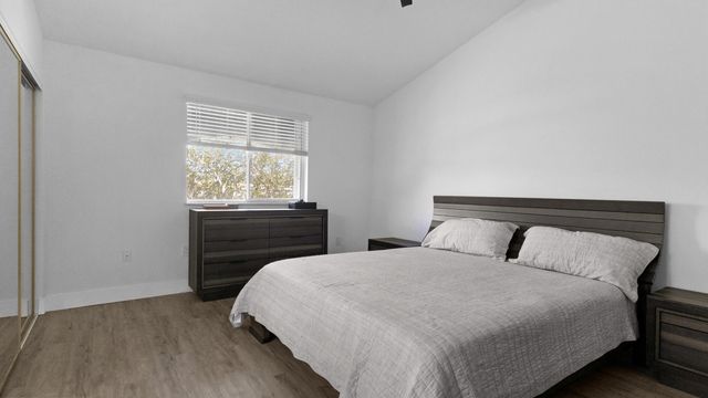 638 N University Drive, Plantation, FL 33324