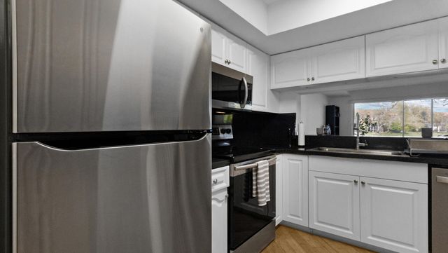 638 N University Drive, Plantation, FL 33324