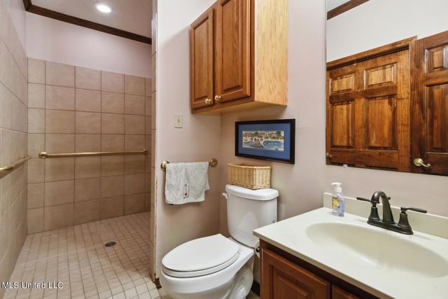 6341 Menge Avenue, Pass Christian, MS 39571