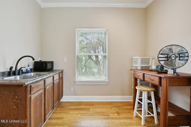6341 Menge Avenue, Pass Christian, MS 39571