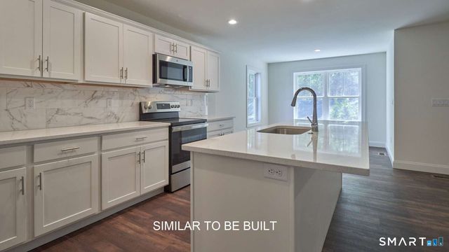 16 Jordan Lane, Colchester, CT 06415