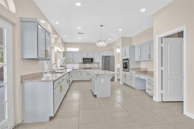 95 Teton Pines Drive, Henderson, NV 89074