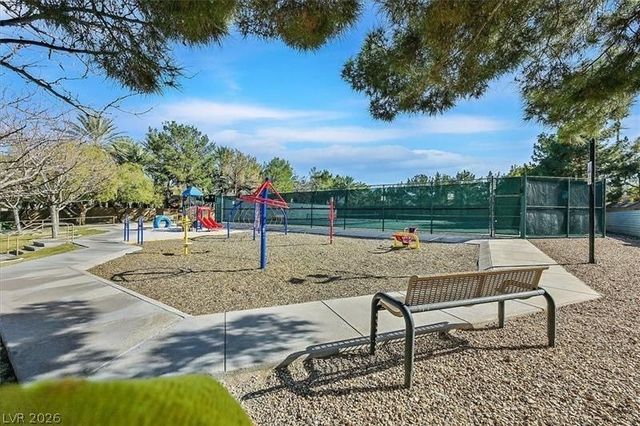95 Teton Pines Drive, Henderson, NV 89074