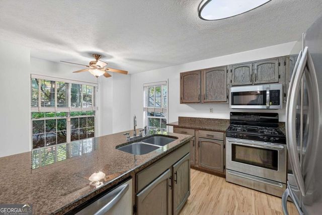 1274 Weatherstone Drive NE, Atlanta, GA 30324