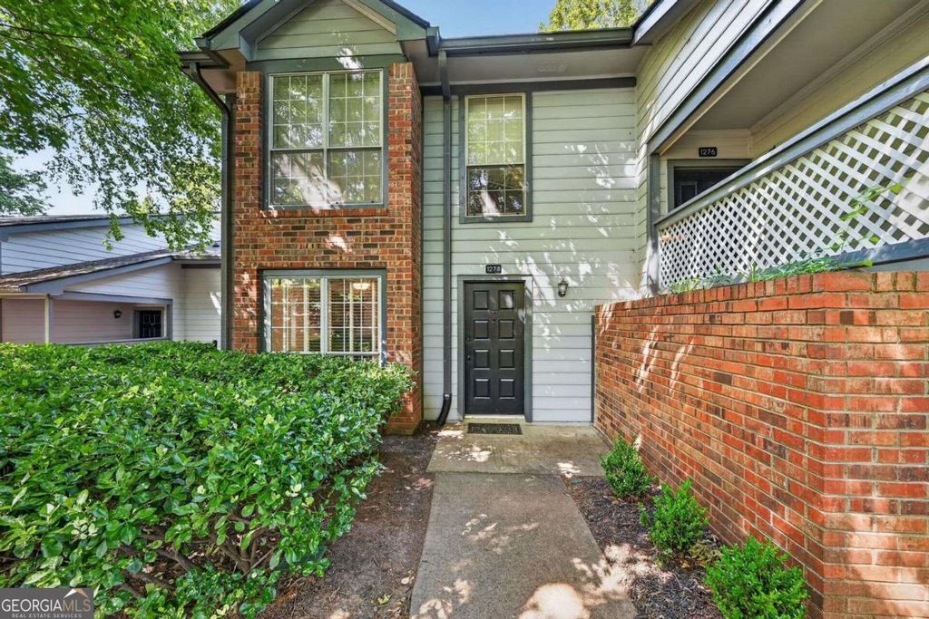1274 Weatherstone Drive NE, Atlanta, GA 30324