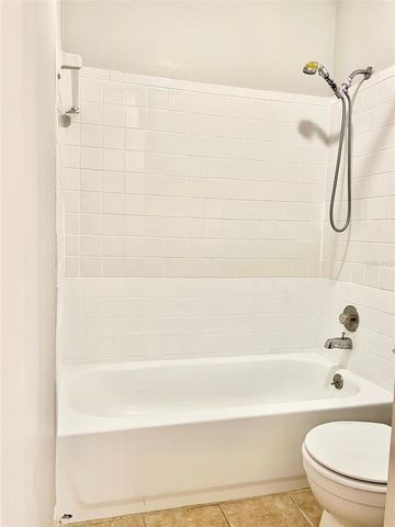 506 ORANGE DRIVE 15, Altamonte Springs, FL 32701