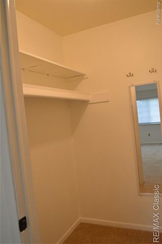 19711 E 8 Mile Road 69, Saint Clair Shores, MI 48080