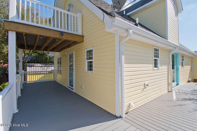 151 Doe Drive, Emerald Isle, NC 28594