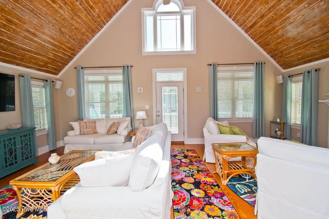 151 Doe Drive, Emerald Isle, NC 28594