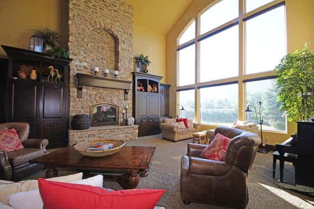 2054 E 6425 S, Holladay, UT 84121