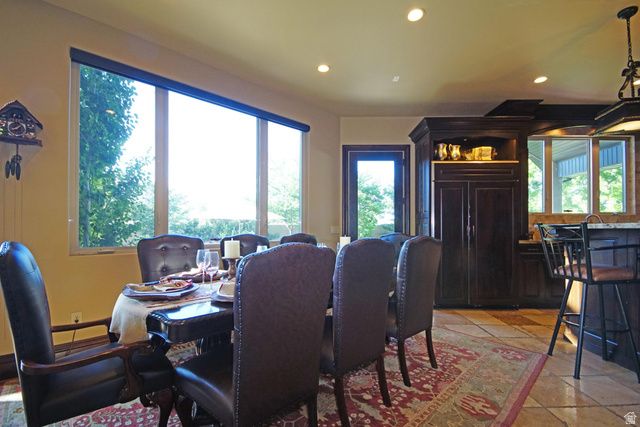 2054 E 6425 S, Holladay, UT 84121