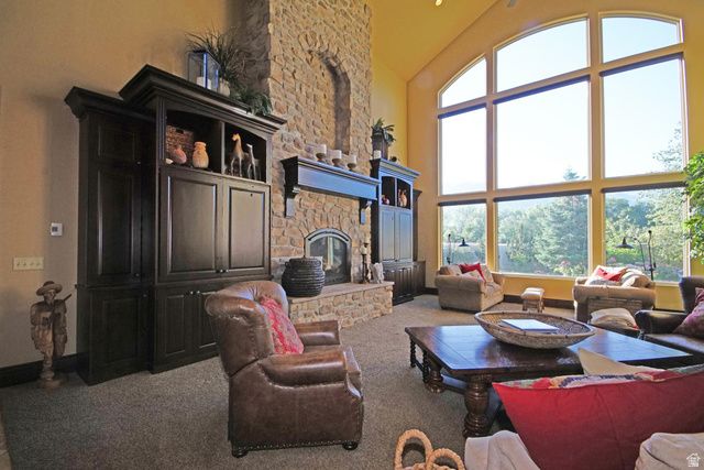 2054 E 6425 S, Holladay, UT 84121