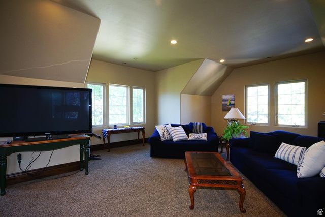 2054 E 6425 S, Holladay, UT 84121