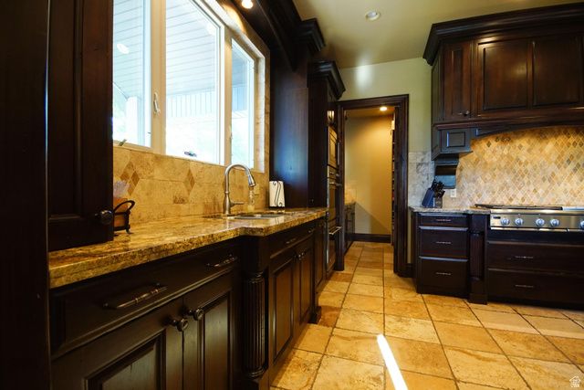 2054 E 6425 S, Holladay, UT 84121