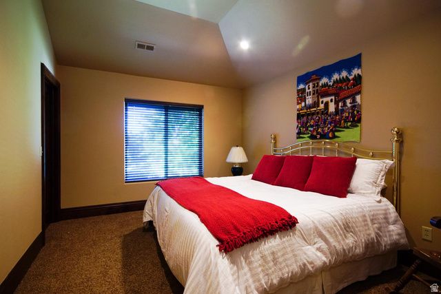 2054 E 6425 S, Holladay, UT 84121