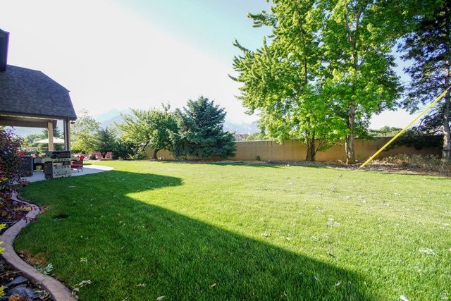 2054 E 6425 S, Holladay, UT 84121