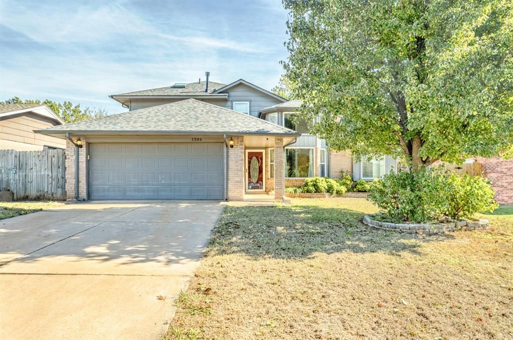 1304 San Fidel Lane, Edmond, OK 73003