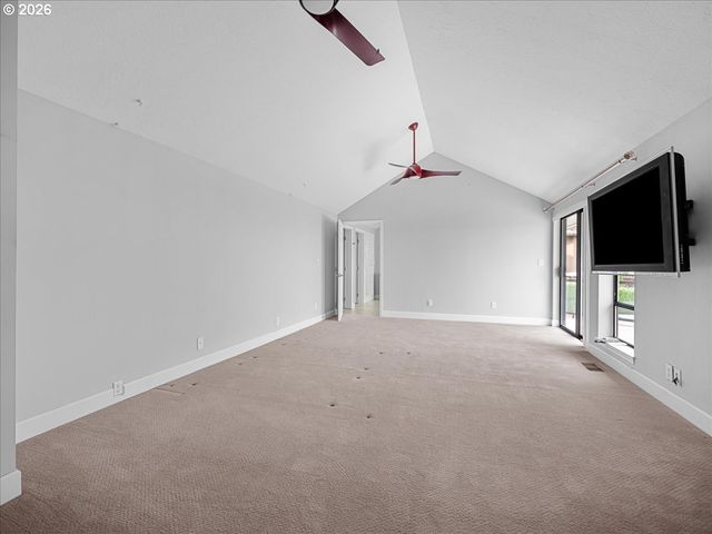 4000 EOLA Dr Nw, Salem, OR 97304