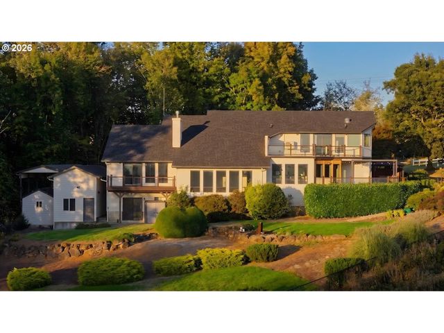 4000 EOLA Dr Nw, Salem, OR 97304