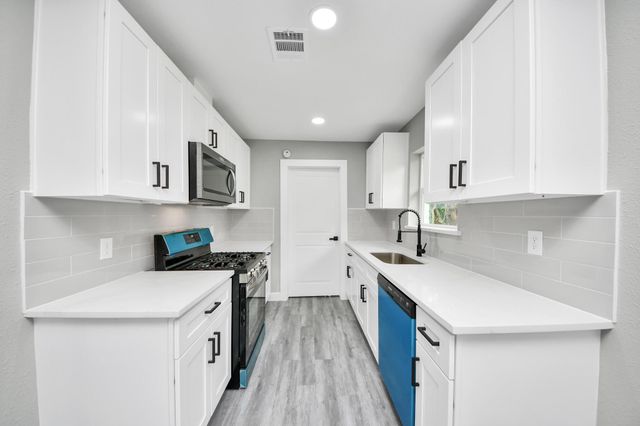 11823 Leitrim Way, Houston, TX 77047