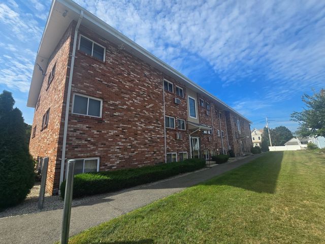 720 Main St 4, Weymouth, MA 02190