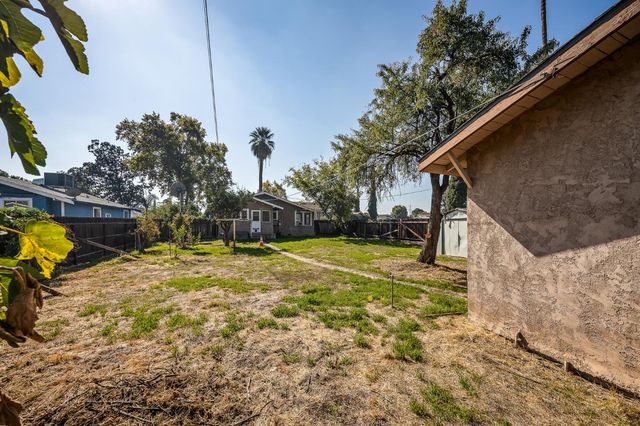 4001 E Balch Avenue, Fresno, CA 93702