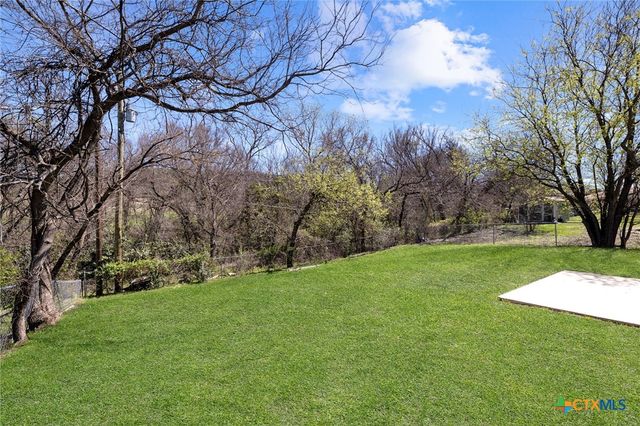 1202 Dryden Avenue, Copperas Cove, TX 76522