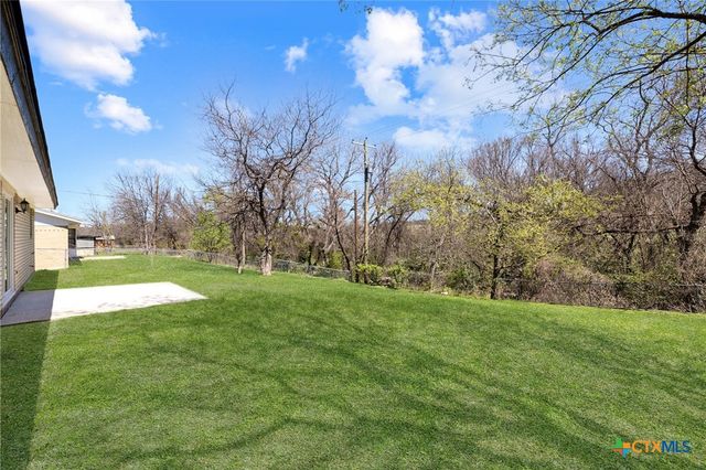 1202 Dryden Avenue, Copperas Cove, TX 76522