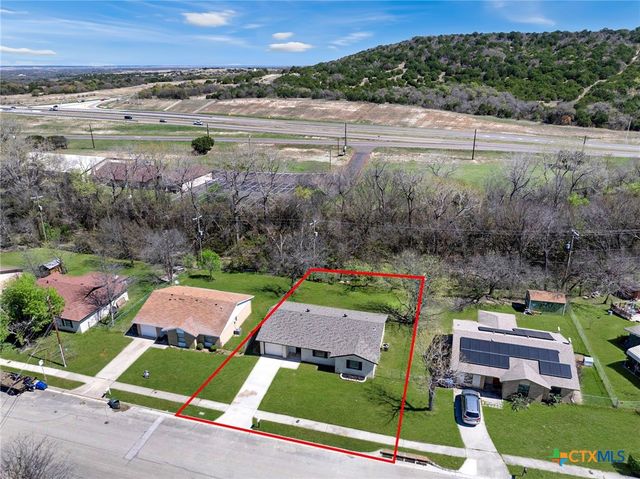 1202 Dryden Avenue, Copperas Cove, TX 76522