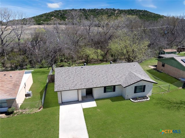 1202 Dryden Avenue, Copperas Cove, TX 76522