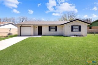 1202 Dryden Avenue, Copperas Cove, TX 76522