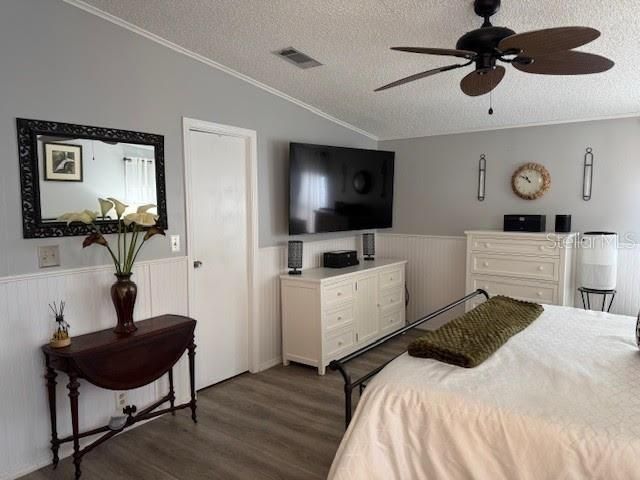 1001 STARKEY ROAD 331, Largo, FL 33771