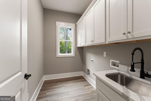 5697 Ball Ground Road, Ball Ground, GA 30107
