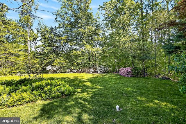 6327 YOUNGS BRANCH DR, Fairfax Station, VA 22039