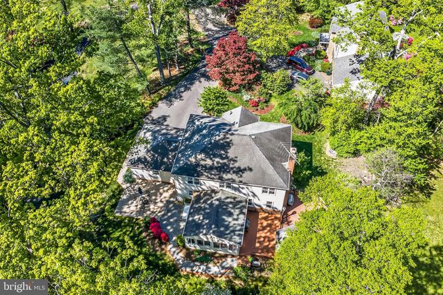 6327 YOUNGS BRANCH DR, Fairfax Station, VA 22039