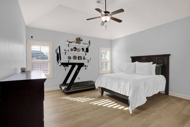 8523 WOODLAND ROSE CIR N, Memphis, TN 38016