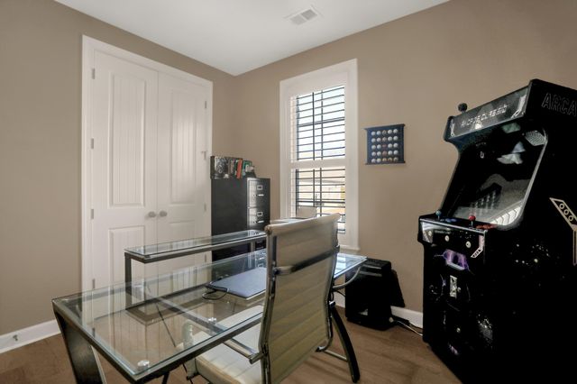 8523 WOODLAND ROSE CIR N, Memphis, TN 38016